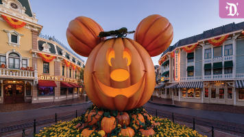 Featured image for “13 Halloween and Fall Favorites Returning to Disneyland Resort”