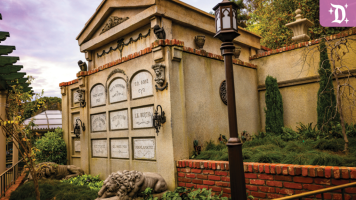 Featured image for “New Haunted Mansion Experiences at Disneyland”