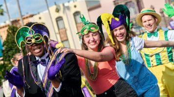 Featured image for “Grammy Winner T-Pain, Pop Superstar Joe Jonas, And Colombian Singer Juanes To Headline Live Concerts On Select Nights During Universal Orlando Resort’s Mardi Gras 2025 Celebration, Running February 1 Through March 30”